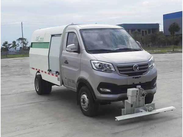 CL5030TYHB新能源東風(fēng)純電動(dòng)路面養(yǎng)護(hù)車